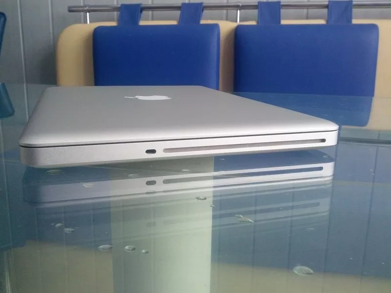 Apple Macbook Pro (mс 700) 5