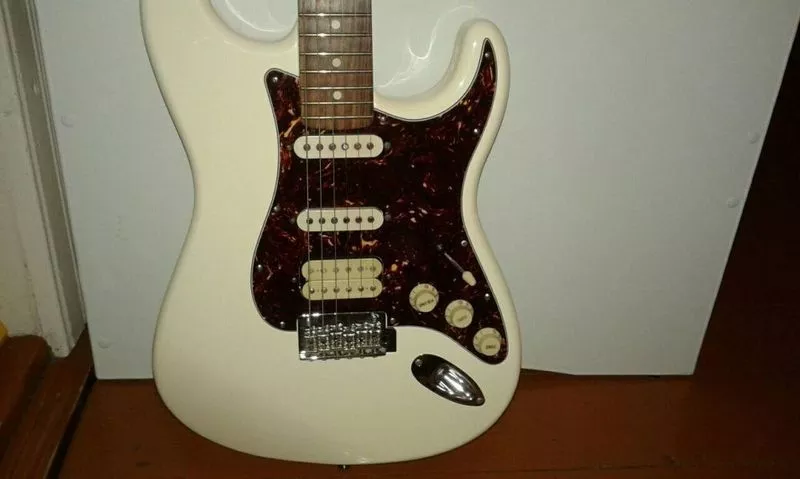 Електрогитара Fender stratocaster