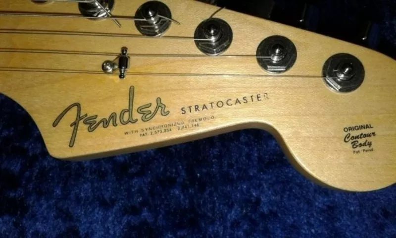 Електрогитара Fender stratocaster 3