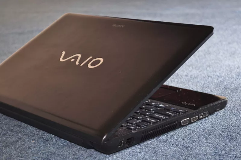 Ноутбук SONY VAIO E SERIES PCG-71314L 